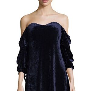 NWT Beautiful Velvet black Romeo and Juliet Couture Dress, size small